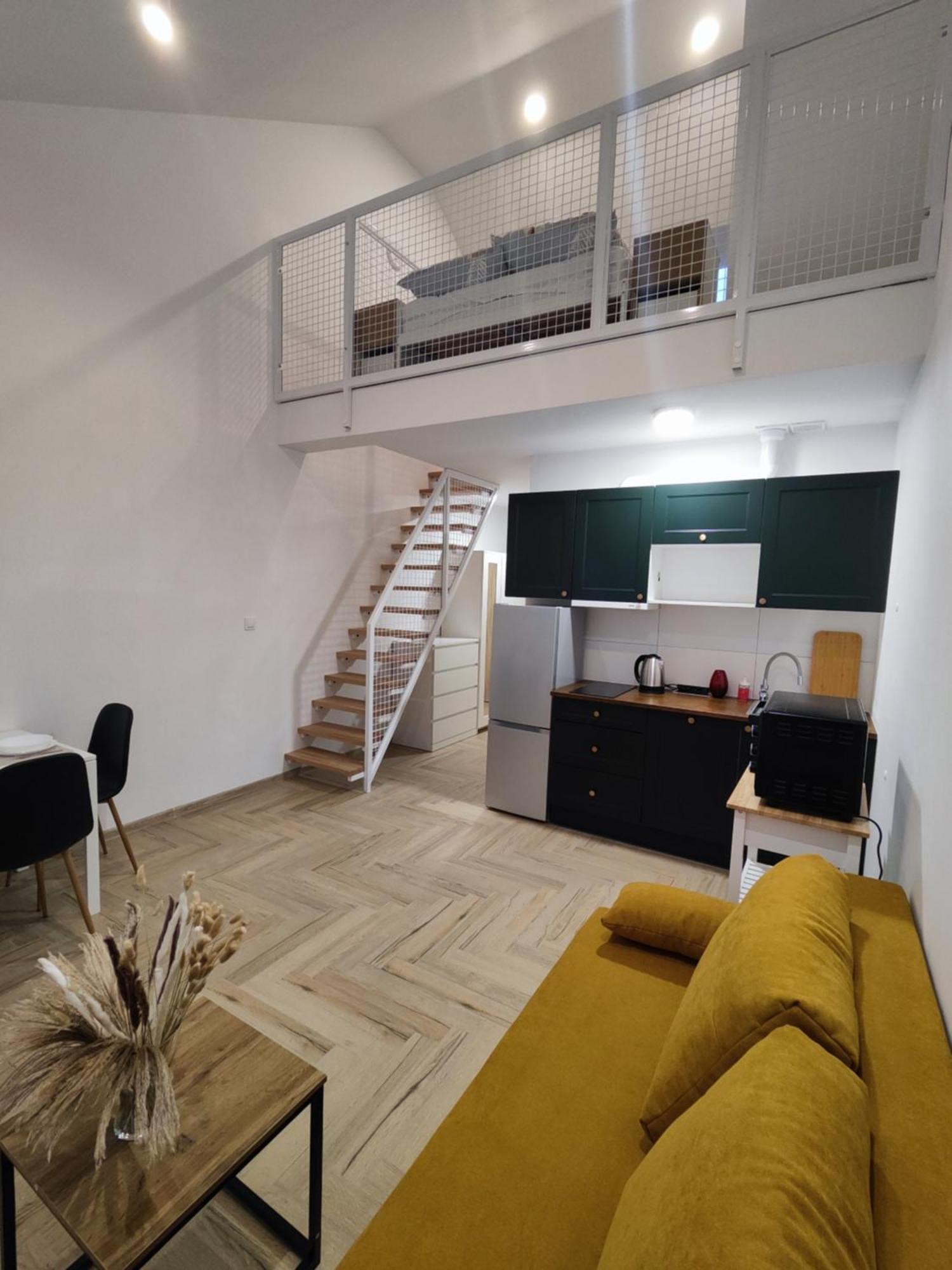 Studio Turkusowa Mosty Buitenkant foto